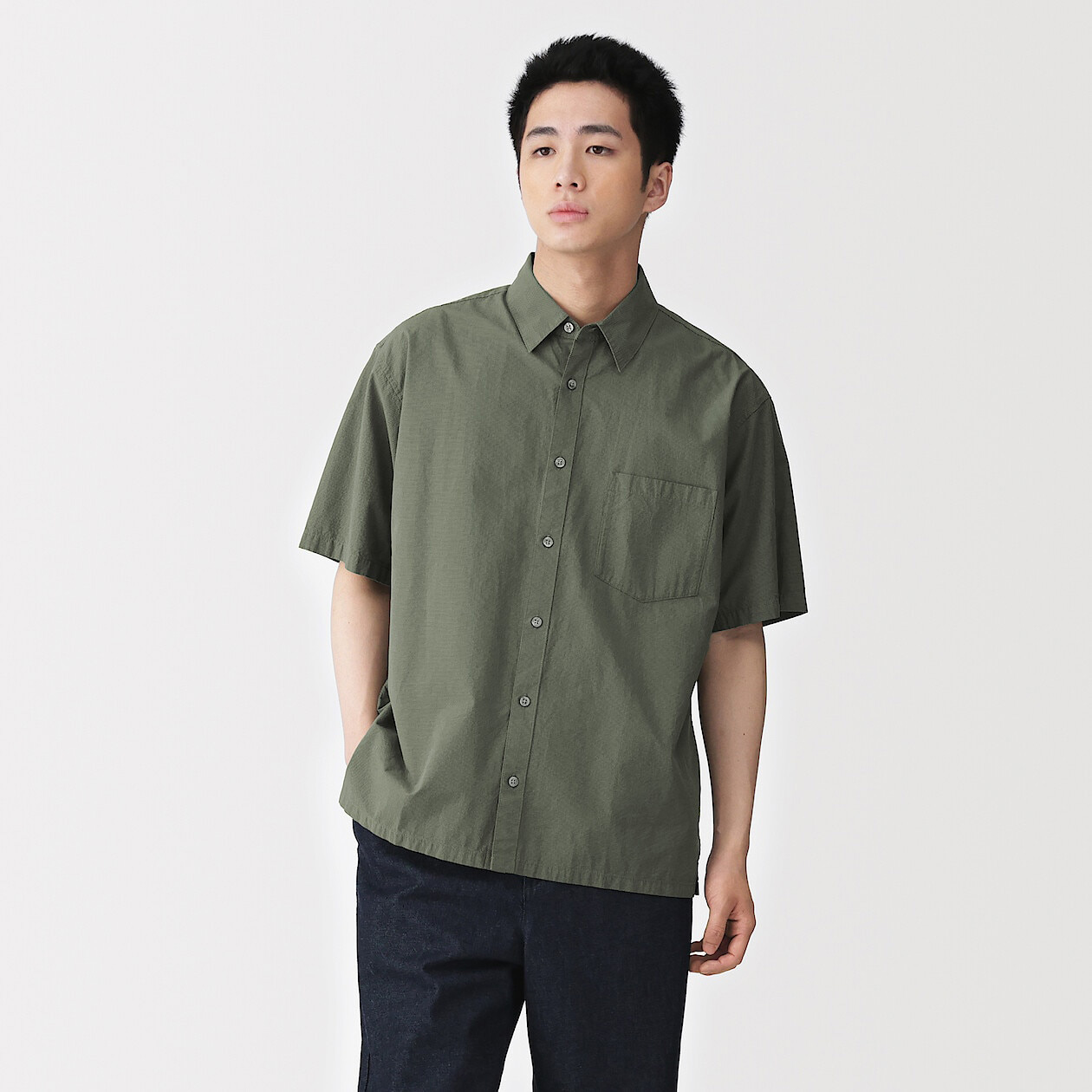 Men_s Cool Touch Short Sleeve Shirt P1,450